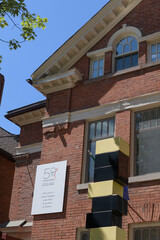 Fototapeta premium exterior building facade and signage of Istituto Italiano di Cultura (Italian Cultural Institute) located at 496 Huron St, Toronto