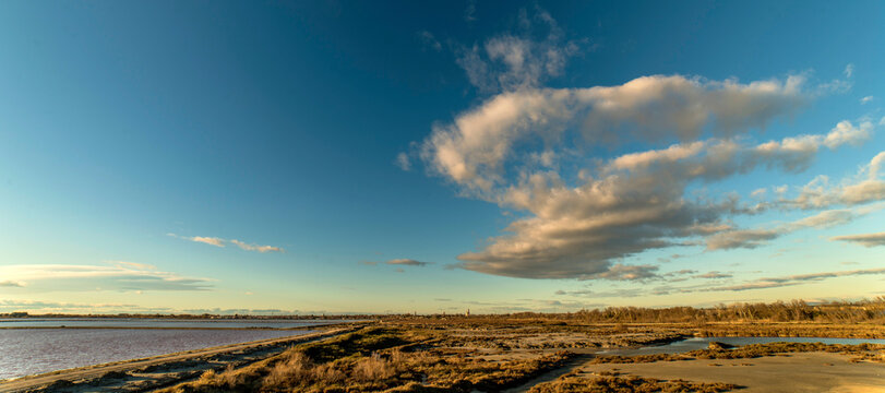 Les salines du Salin-de-Giraud en Camargue, Provence, France