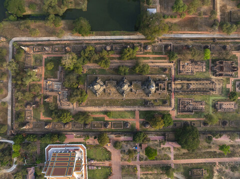 Aerial view of Wat Phra Si Sanphet featuring ancient stupas, historic brick ruins, and surrounding parkland in Phra Nakhon Si Ayutthaya District, Phra Nakhon Si Ayutthaya, Thailand.