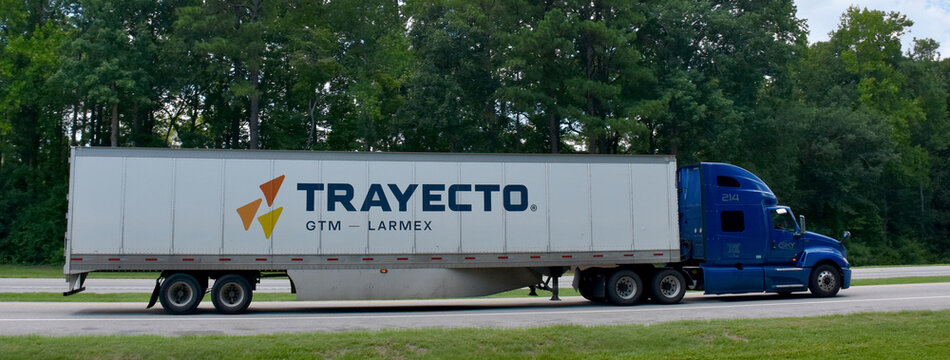 Trayecto Company Truck, Interstate 95, North Carolina, USA