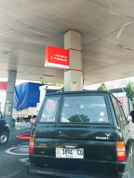 Cars queuing to take turns refueling at Pertamina gas station on August 5, 2026 in Bandung, Indonesia