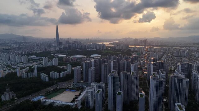Seoul Skyline at Sunset with Lotte World Tower