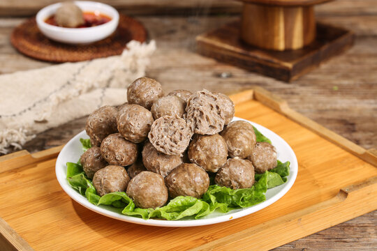Handmade Teochew Beef Balls Perfect for Traditional Chinese Soup on Wooden Board