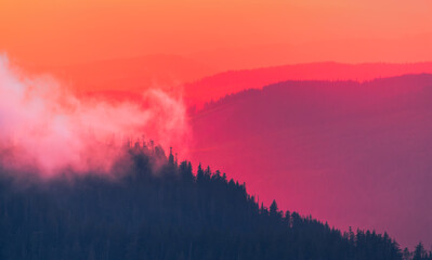 Fototapeta premium Ember Light on the Ridges