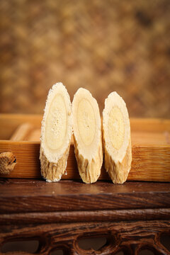 Traditional Chinese Astragalus Root Slices from Minxian County Gansu Province Wild Medicinal Herb