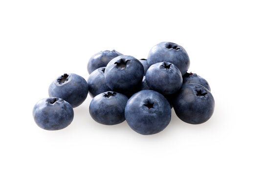 白背景に置かれたブルーベリー　Fresh blueberries isolated on a white background