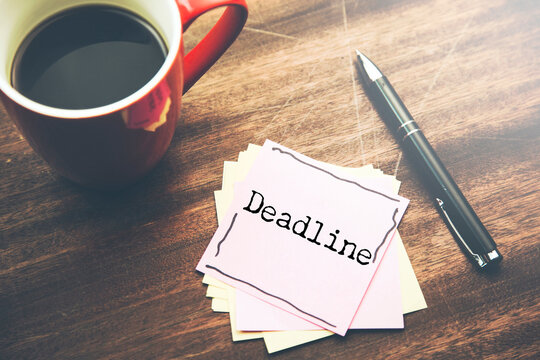 Sticker paper with word DEADLINE
