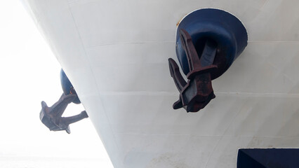 close up of a pair of anchor on a ship © Salouw