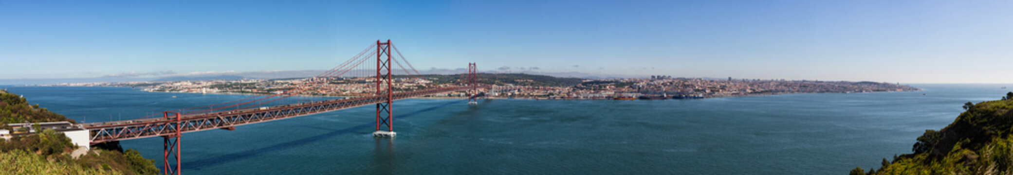 Portugal, Lisbon, View of 25 de Abril Bridge at River Tagus