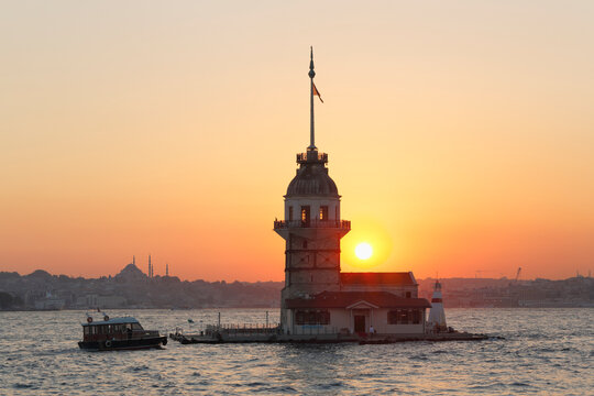 Turkey, Istanbul, View of Maidens Tower and Suleymaniye Mosque in background