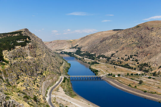 Turkey, Anatolia, South East Anatolia, Sanliurfa Province, Euphrates River