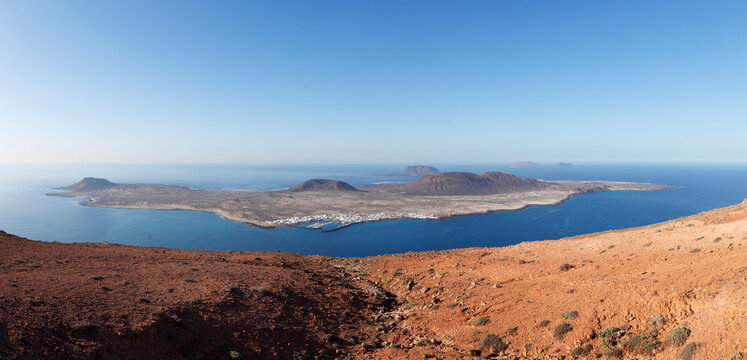 Spain, Canary Islands, Lanzarote, view of island la graciosa