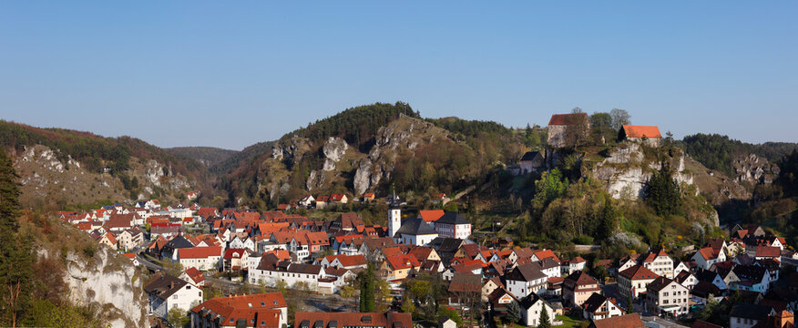 Germany, Bavaria, Franconia, Upper Franconia, Franconian Switzerland, Pottenstein, View of town