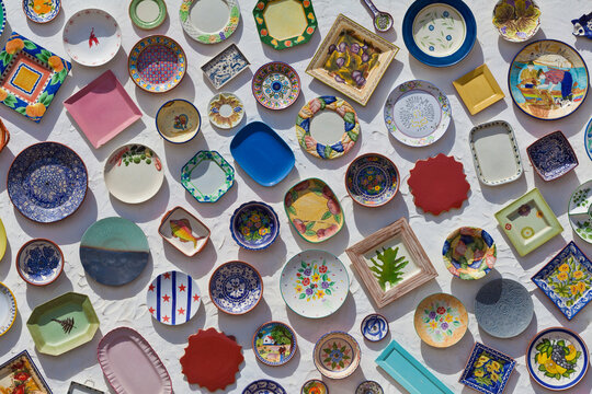 Portugal, Lagos, Varieties of ceramic plates