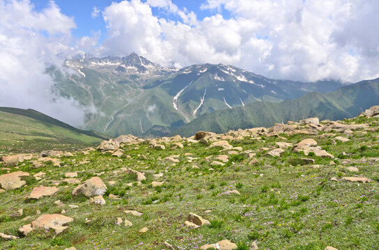 Gulmarg (also known as Gulmarag 'meadow of flowers') popular tourist and skiing destination in Kashmir  of the Indian union territory of Jammu and Kashmir. 