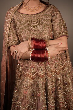 Asian Pakistani brides accessories