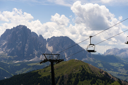 The Cable Car Seceda Ridgeline, Dolomiti , Pieralongia, Col Raiser