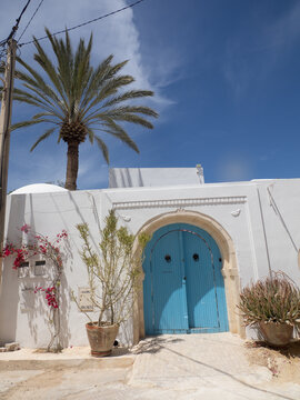Murales en Djerbahood, Isla de Djerba, T&uacute;nez, &Aacute;frica