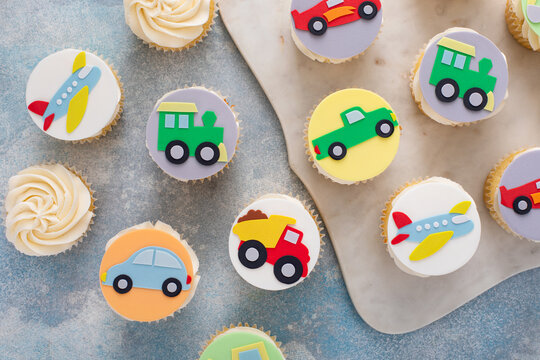 Birthday cupcakes for a boy birthday or gender reveal