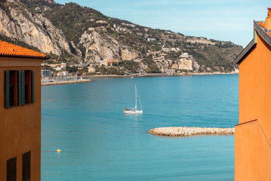Menton Bay, Solitary Sail