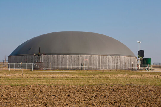 Germany, Baden Wurttemberg, Fellbach, Biogas plant