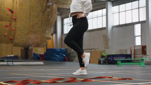 Indoor badminton agility. Training routines for fast movement. Speed and accuracy drills for badminton footwork improvement. Coachled exercises to boost agility and precision on badminton court