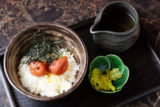 梅干お茶漬け