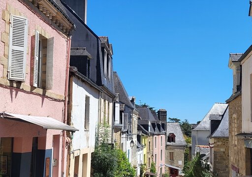 Rue du Chateau &agrave; Auray, Morbihan, Bretagne, France