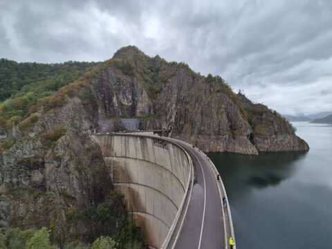 Vidraru Dam and Lake Vidraru on the scenic Transfagarasan highway in Fagaras Mountains, Romania