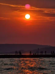 Fototapete Bordeaux sunset on Lake Balaton  © levente__papp