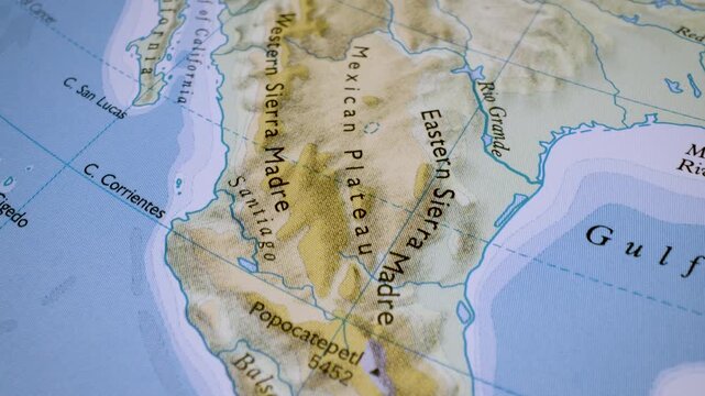 gliding from the mexican plateau to the isthmus of tehuantepec