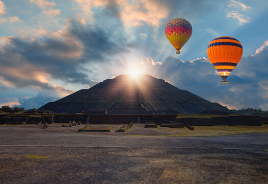 Hot air balloon flying over Teotihuacan pyramids complex located in Mexican Highlands and Mexico Valley close to Mexico City. Mexico