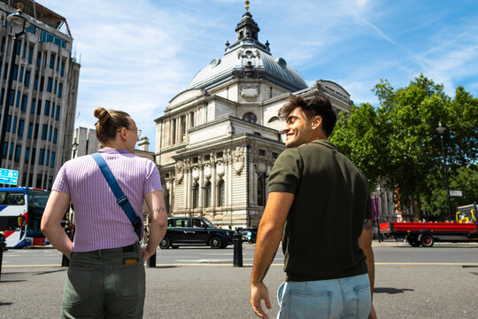 Summer stroll through London's city center