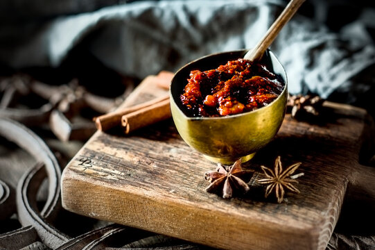 Small bowl with Mango Chutney
