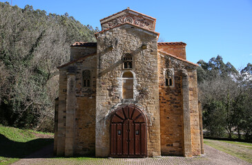 Fototapeta premium Iglesia de San Miguel de Lillo, Oviedo, Asturias, España