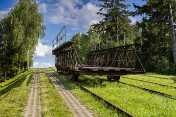 Platform for transporting small vessels along the inclined planes of the Elbląg Canal. © Leszek