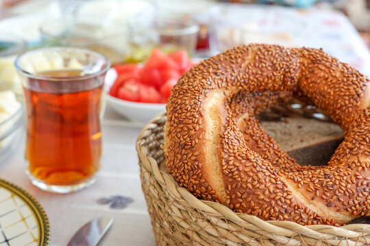 simit bagels in the basket and glass of tea