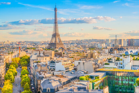 eiffel tour and Paris cityscape