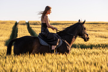Beautiful woman wtih horse in coutriside © muro