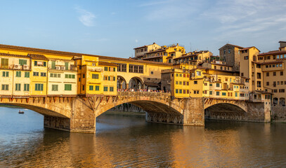 Fototapeta premium Golden Hour on the Ponte Vecchio