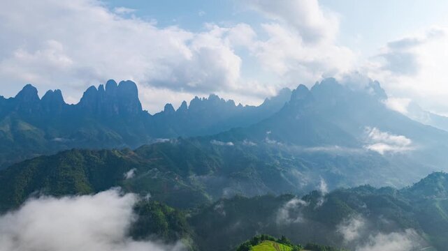 Summer Cloud View of Liuxiang Township, Dayao Mountain, Jinxiu County, Laibin, Guangxi
