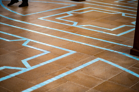 Marble pattern on a brown floor 