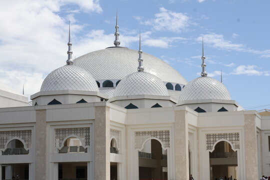 Masjid Sultan Mahmud Riayat Syah Kota Batam
