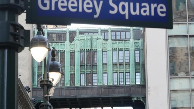New York City Gimbels bridge, Manhattan Midtown, United States of America. Skybridge on Broadway, Herald Square, USA. Gimbels traverse on 6 avenue. Historic elevated walkway 1925, copper green patina.