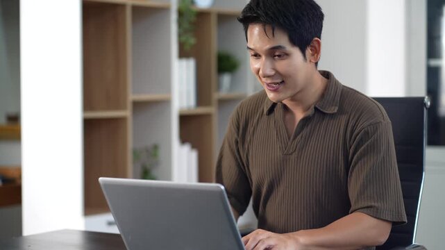 Businessman use the keyboard to access the cloud computing system ,Storage and data transfer Cloud network, Cloud technology. Networking and internet service concept