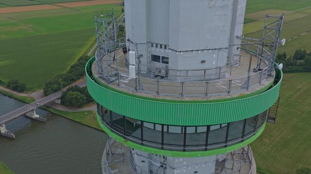 Spannenburg telecommunication tower aerial descending shot