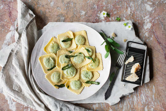 Cheese Ravioli with sage