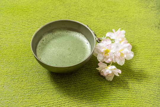 抹茶　green tea made in Japan
