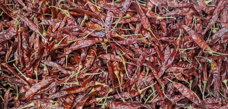 Chilli, cooking ingredients are the spicy, pungent fruit of plants in the genus Capsicum belonging to the nightshade family, Solanaceae. Native to South America, then brought to India by Portuguese