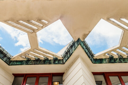 Lakeland, FL, US-June 15, 2026: Detail view of the campus of Florida Southern College campus with architecture of Frank Lloyd Wright.
